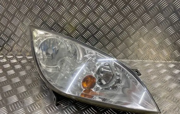 Mitsubishi Colt CZ3 Headlight/headlamp 0301208202