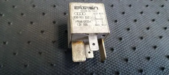 Seat Altea Other relay 8D0951253 370