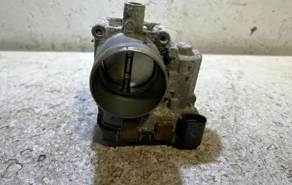 Skoda Fabia Mk3 (NJ) Throttle valve 03F133062B