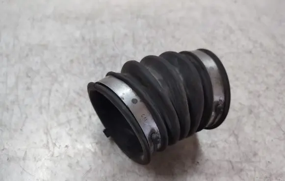 Fiat Freemont Air intake hose/pipe