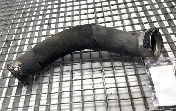 BMW X1 F48 F49 Air intake hose/pipe 