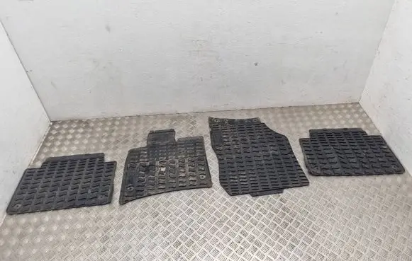 Audi Q7 4L Car floor mat set 