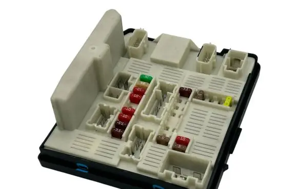 Renault Master III Fuse module 284B63484R 7707920375 519337174