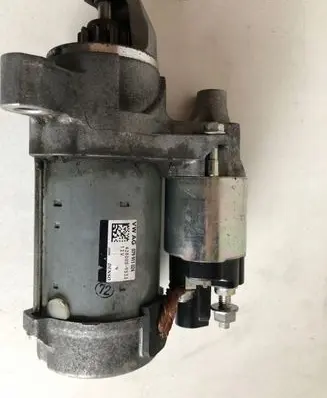 Audi A4 S4 B8 8K Starter motor 079911024