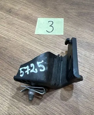 BMW 3 F30 F35 F31 Headlight/headlamp mounting bracket 7285597
