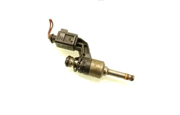 Volkswagen Golf V Fuel injector 03C906036E