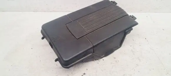 Skoda Octavia Mk2 (1Z) Battery box tray cover/lid 3C0915443A