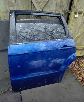Ford S-MAX Rear door