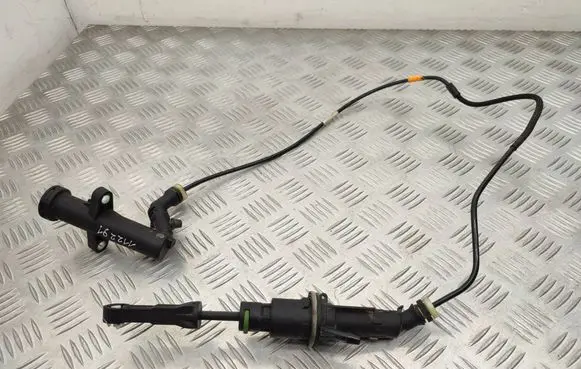 Citroen C5 Clutch master cylinder 9685798980