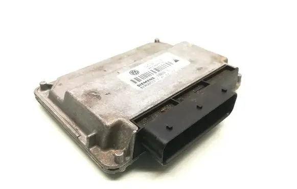 Volkswagen Touareg I Engine control unit/module 0AD927755BG 5WK22070
