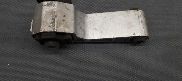 Ford Galaxy Engine mount vacuum valve 