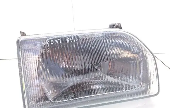 Ford Escort Headlight/headlamp 86AG13K060AA