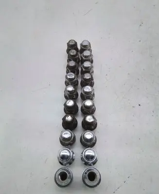 Hyundai i30 Nuts/bolts 