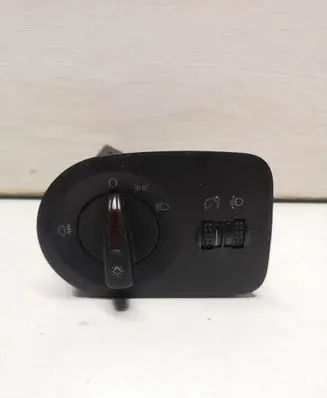 Seat Ibiza IV (6J,6P) Light switch 6J1941531H