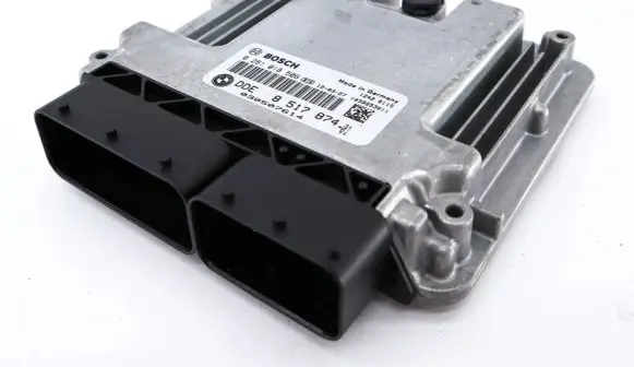 BMW 1 F20 F21 Engine control unit/module 8517874 0281018506