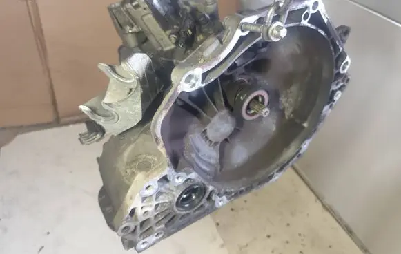 Opel Corsa E Manual 6 speed gearbox 339493112 24581254 98308012