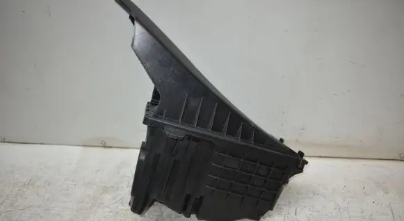 Jaguar XJL Air filter box 2W939600AH
