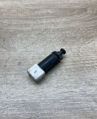 Renault Clio II Brake pedal sensor switch 414988