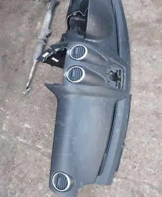 Mercedes-Benz ML W164 Dashboard
