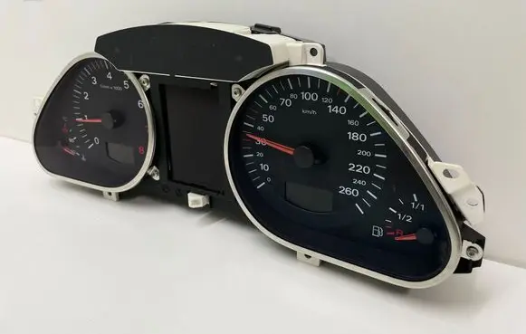 Audi A6 S6 C6 4F Speedometer (instrument cluster) 4F0920900M 4F0910900A