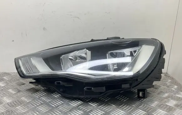 Audi A3 S3 8V Headlight/headlamp 1LJ010709 1LJ010740 8V0941003A