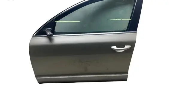 Skoda Superb B6 (3T) Front door 123456