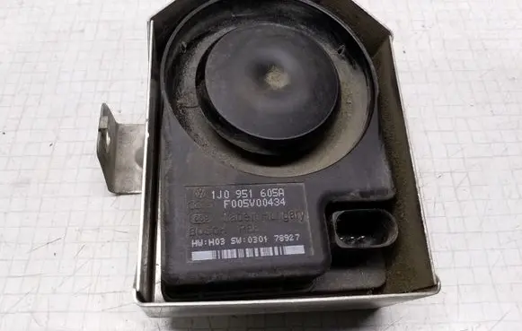 Volkswagen Transporter - Caravelle T5 Alarm system siren 7H0951285C 1907 14301