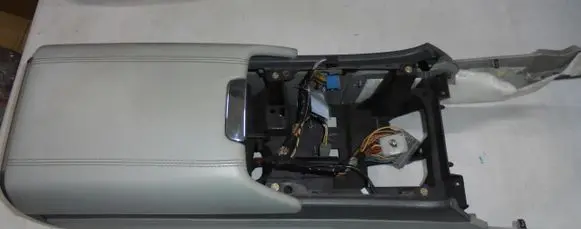 Lincoln LS Center console