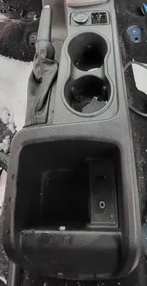 Ford Focus Center console 