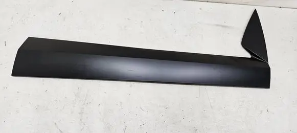 Hyundai Kona II Front door trim (molding) 87724BE010