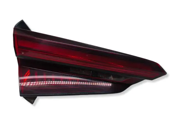 Audi A5 Tailgate rear/tail lights 8W6945093F 636533