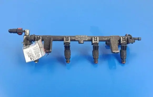 Fuel main line pipe