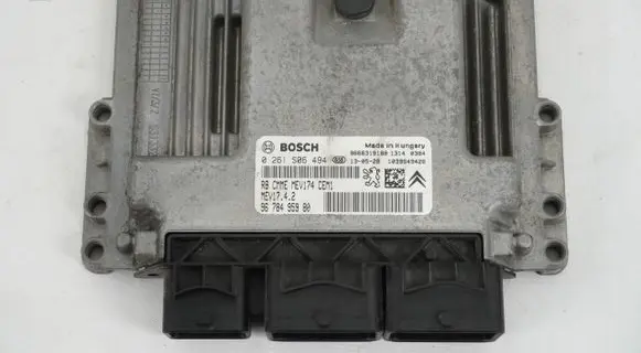 Peugeot 308 Engine control unit/module 9678495980 0261S06494