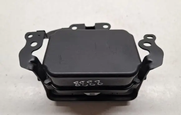 Toyota Sienna XL30 III Distronic sensor radar 8821007011