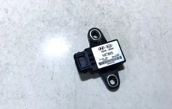 KIA Sorento ESP acceleration yaw rate sensor 956403e000 95640-3e000