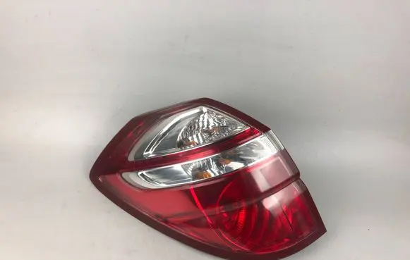 Subaru Legacy Rear/tail lights