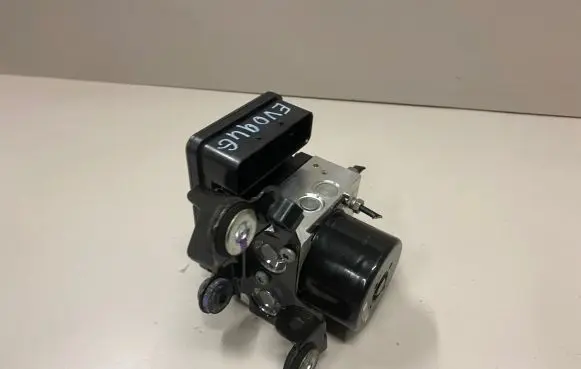 Land Rover Range Rover Evoque L538 ABS Pump 28526460123 10061939931 10092632283