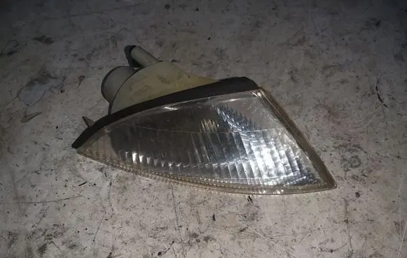 Mitsubishi Carisma Rear/tail lights mb952158
