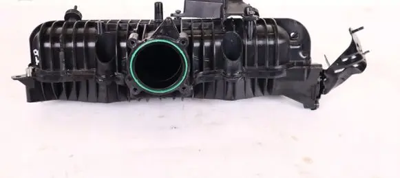 Volvo XC90 Intake manifold 32257808
