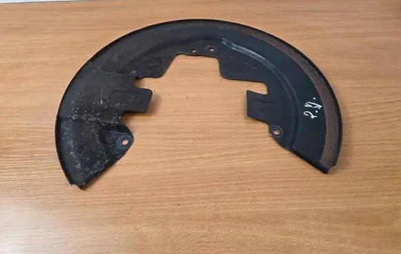 Volvo XC60 Front brake disc dust cover plate 