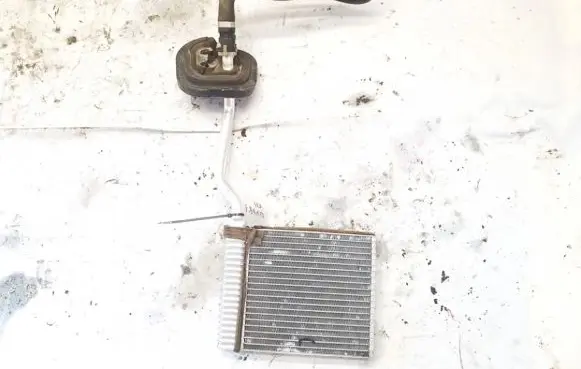 Ford Focus C-MAX Heater blower radiator vp3m5h18476ea