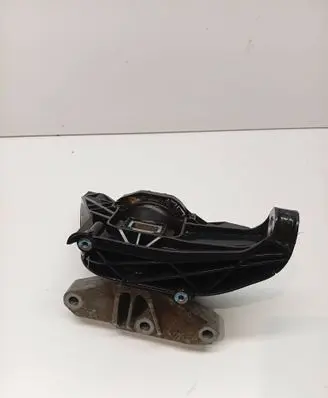 Peugeot 3008 II Engine mount bracket 9820297580