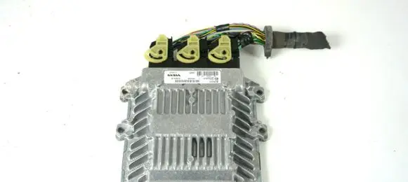 Volvo V50 Engine control unit/module ECU 36000592 5WS40563A-T