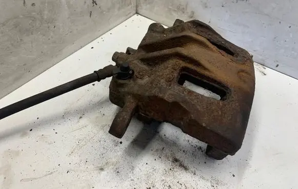 Hyundai Santa Fe Front brake caliper BC140102