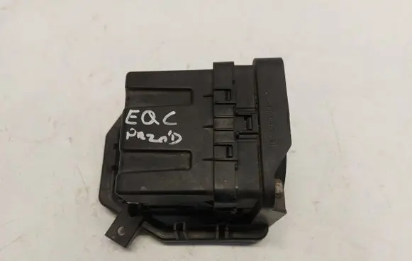 Mercedes-Benz EQC Other devices A2239016902JLK01