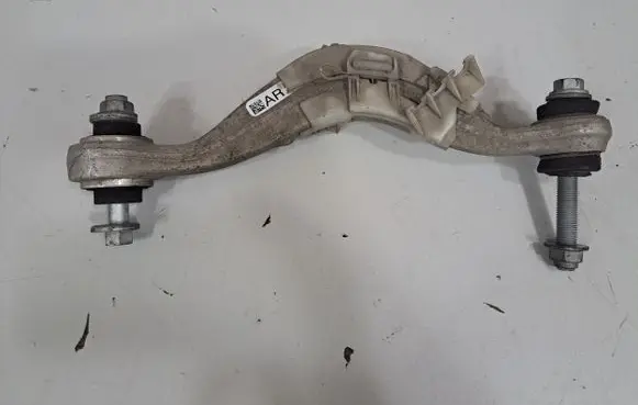 BMW 7 G11 G12 Rear upper control arm/wishbone 6883340 6887582