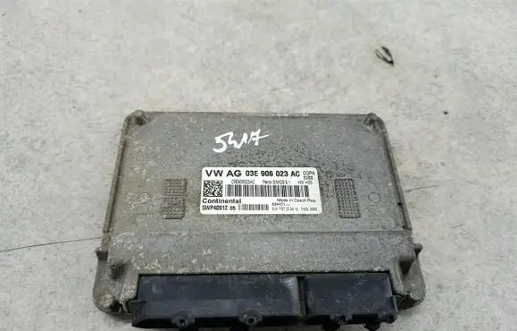 Skoda Fabia Mk2 (5J) Engine control unit/module ECU 03E906023AC
