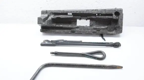 Ford Transit Custom Tool set KK2117A012