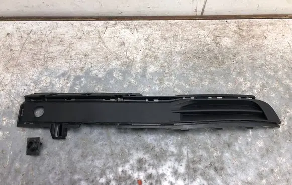 Volkswagen Multivan T6 Front bumper lower grill 7E0807489C-BILI 7E0807489C