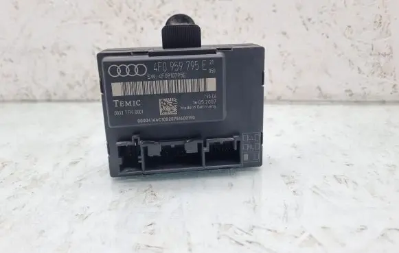 Audi A6 S6 C6 4F Door control unit/module 4F0959795E